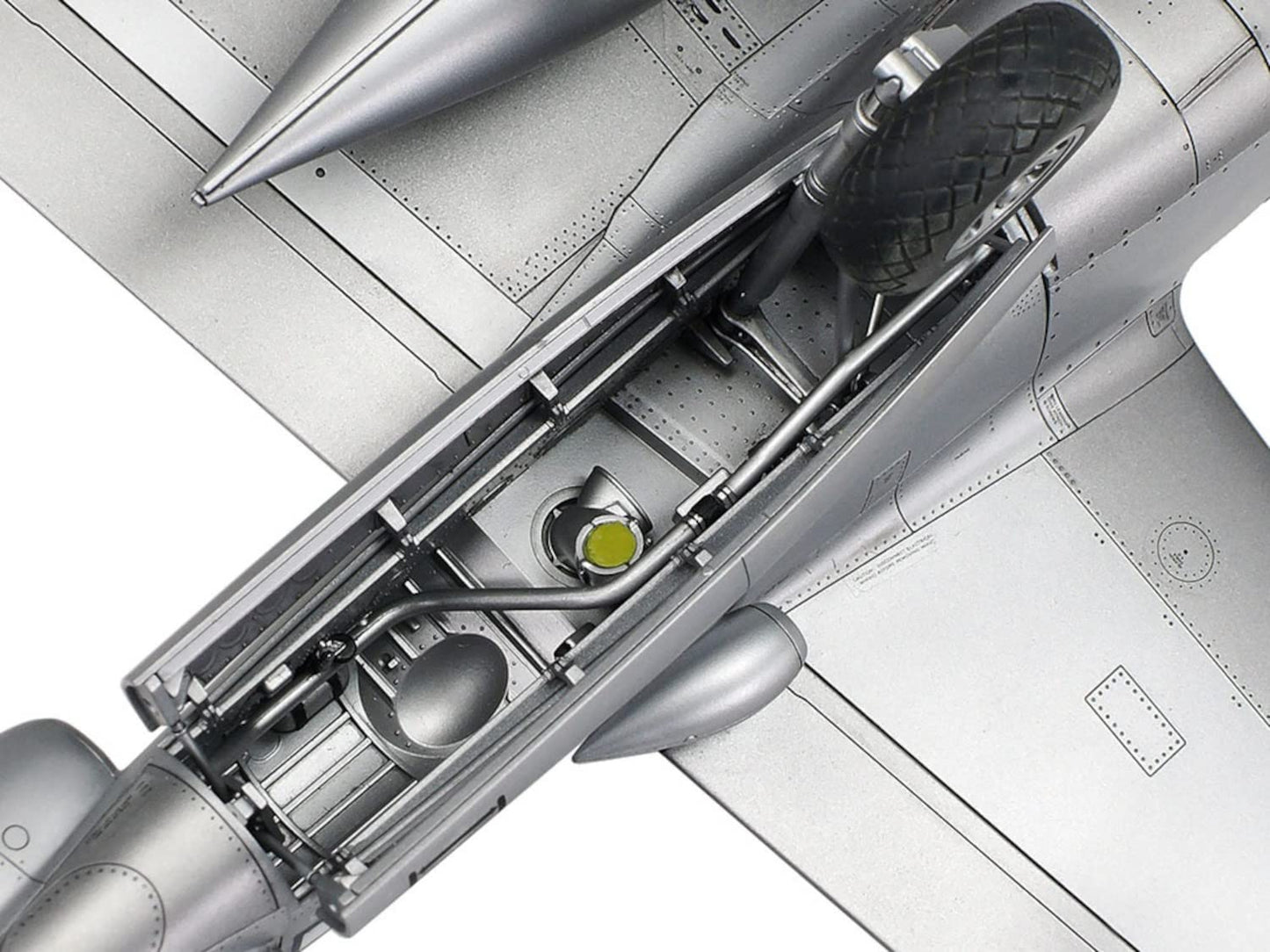 TAMIYA 1/48 P-38J Lightning Model Kit – World War II Fighter