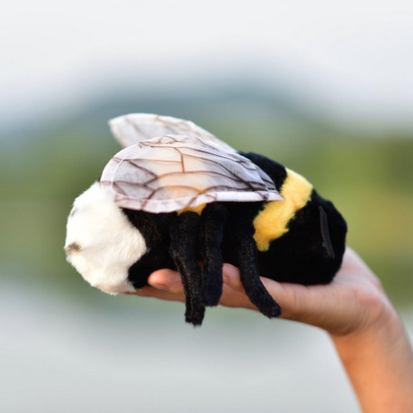 TammyFlyFly Soft Bee Plush Toy – 17cm Cute Honeybee Stuffed Doll