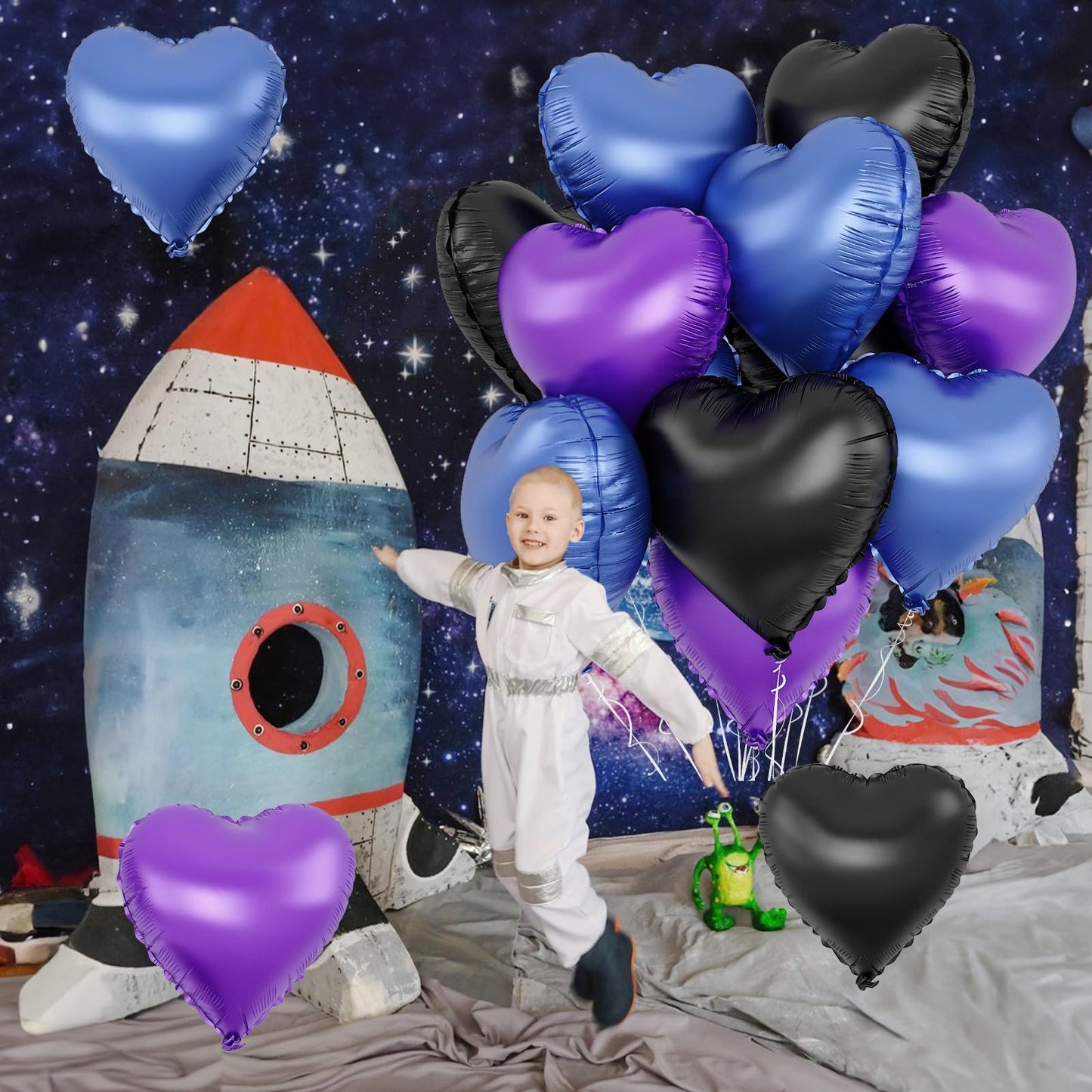 TAOYE 12-Pack 18-Inch Blue Purple Black Heart Foil Balloons - Party Decorations