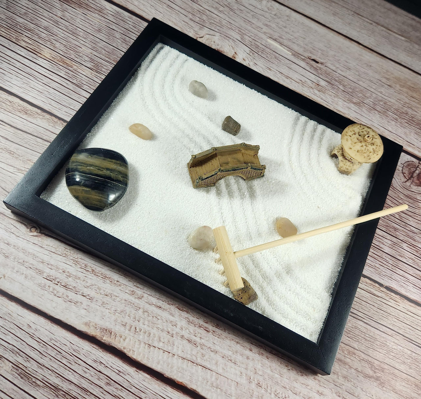 Tapbull Zen Sand Garden for Desk (Medium) – Desk Zen Kit with Rake & Figures