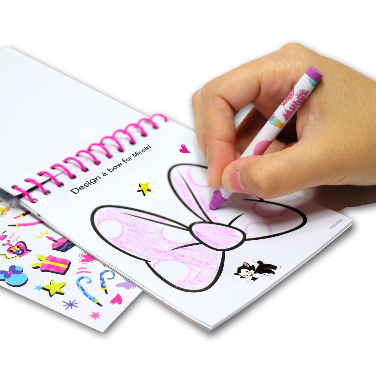 Tara Toys Minnie Mouse 5-in-1 Creativity Tub | 3+ Arts & Crafts Kit