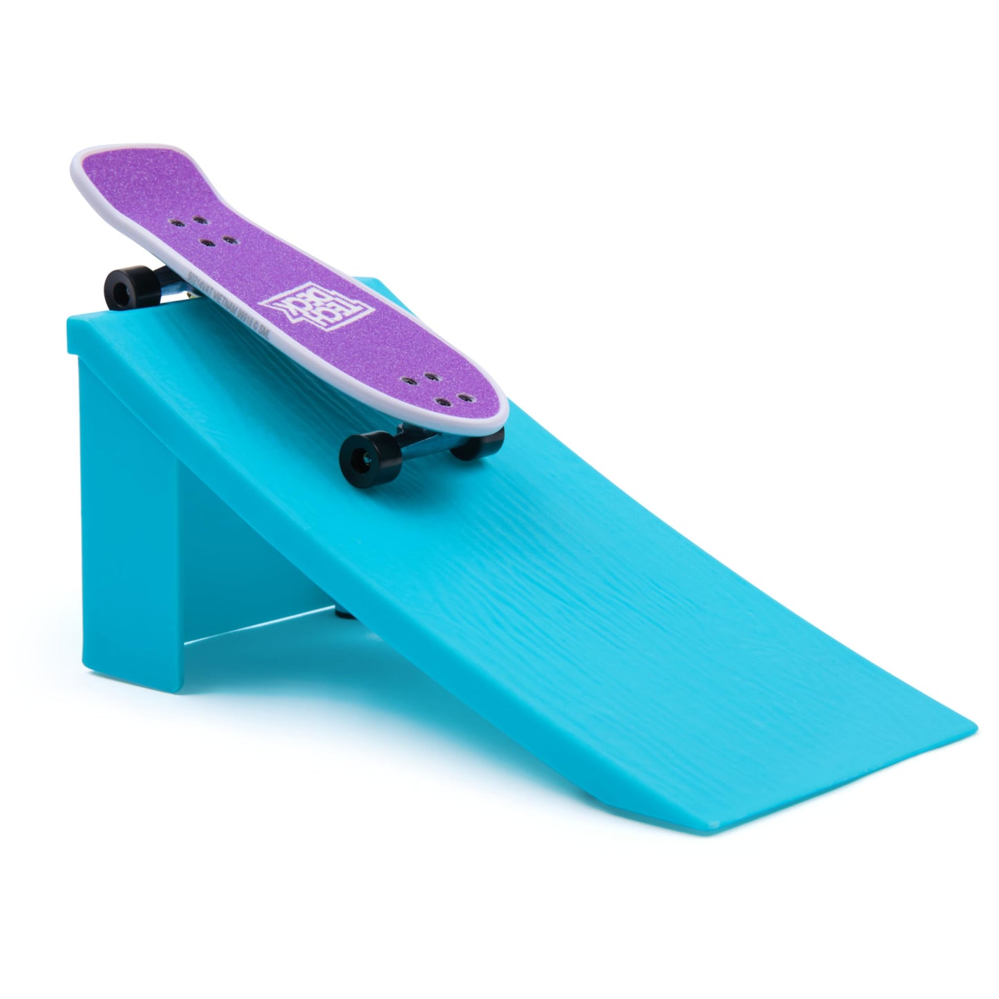 Tech Deck Powell Peralta Legends SK8Shop Bonus Pack: 8 Fingerboards, Ramp & Customization