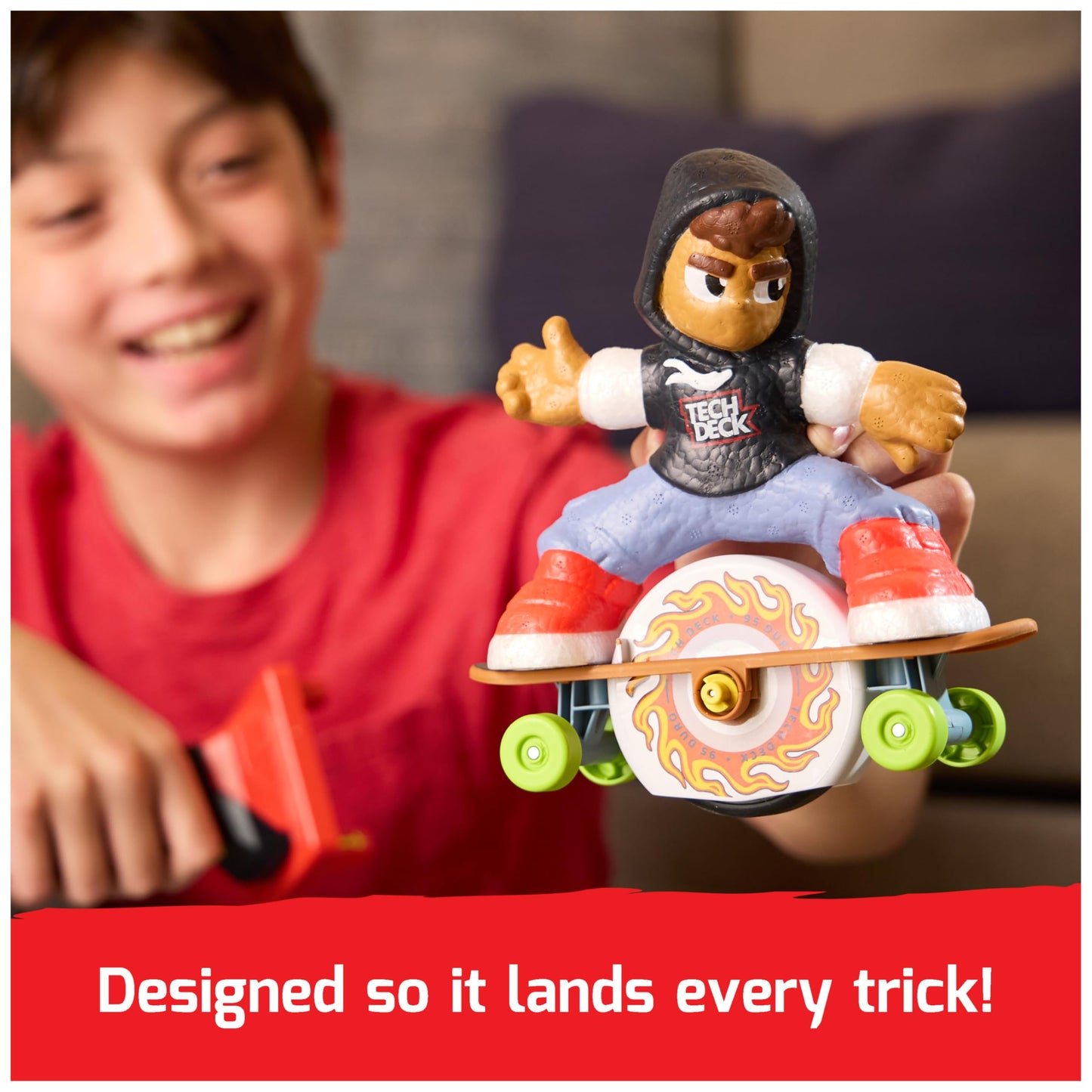 TECH DECK Shred N' Blast Sk8board — Motorized Finger Skateboard with Ramp