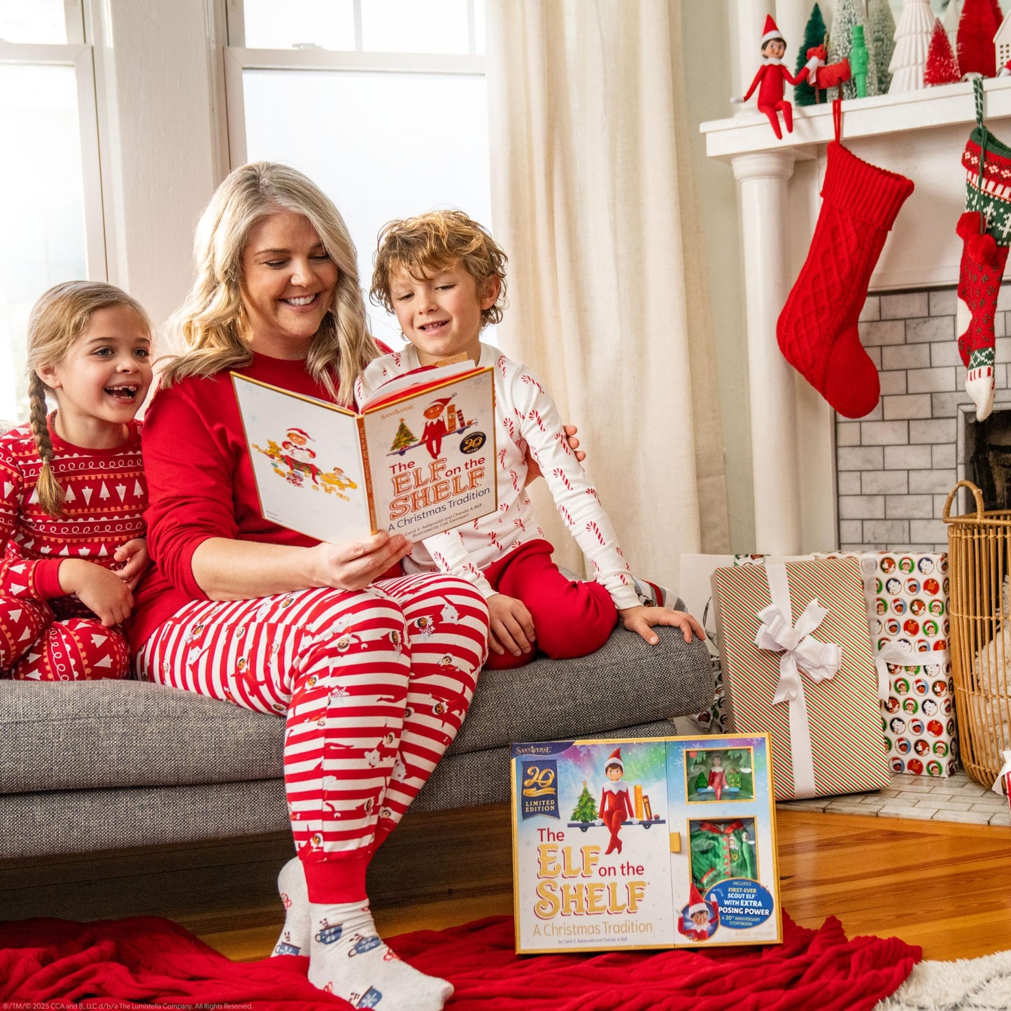 The Elf on the Shelf: 20th Anniversary Limited Edition Box Set – Posable Scout Elf, Storybook, Keepsake, Loungewear & Ornament