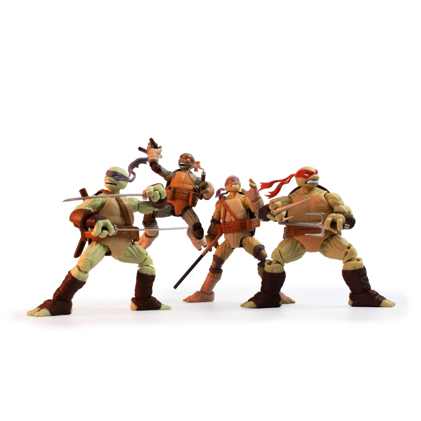 The Loyal Subjects TMNT BST AXN v2 Michelangelo Figure & Limited Edition IDW Comic Set