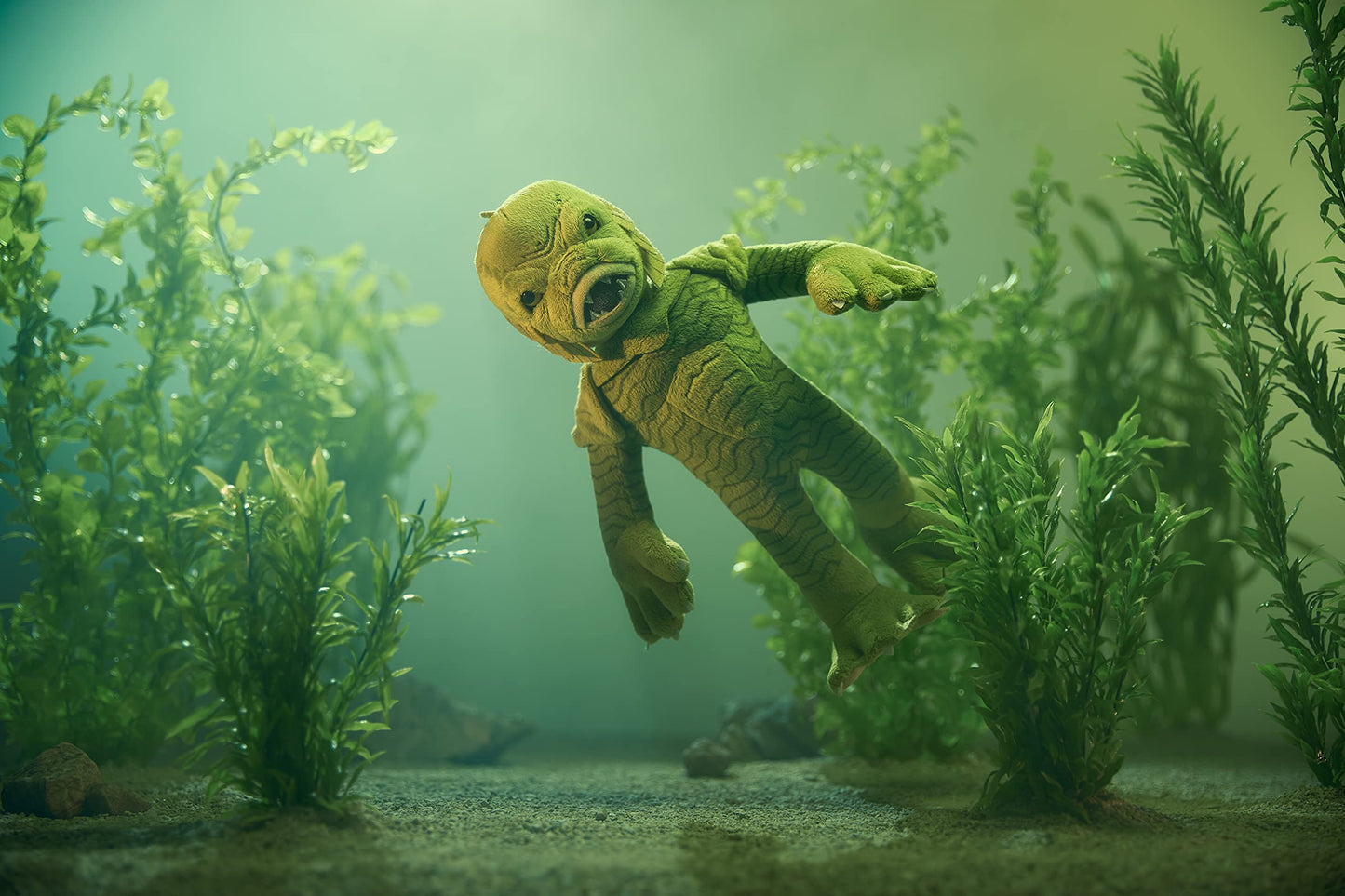 The Noble Collection Creature from The Black Lagoon Plush – 33 cm