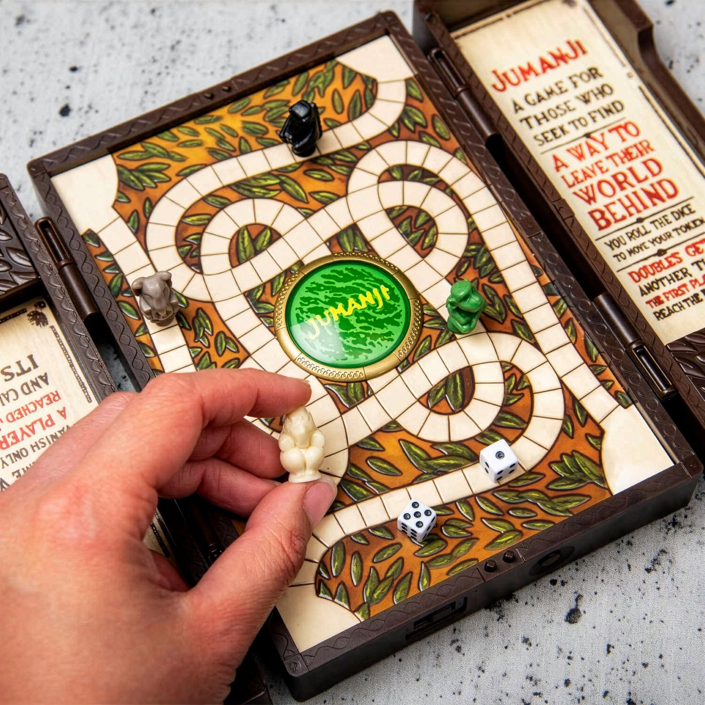The Noble Collection Jumanji Miniature Electronic Game Board – Officially Licensed