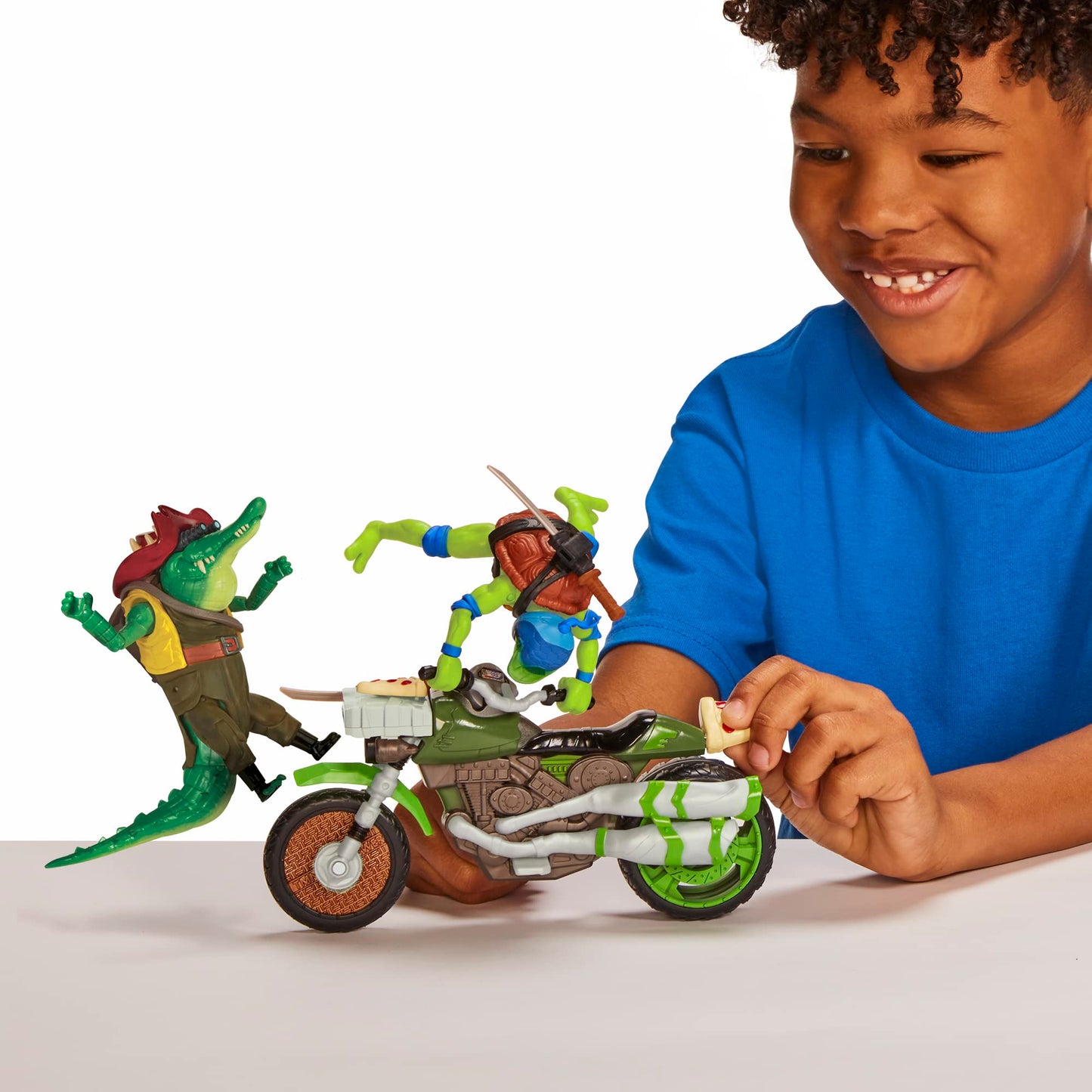 TMNT Mutant Mayhem Ninja Kick Cycle with Exclusive Leonardo Figure | Playmates Toys