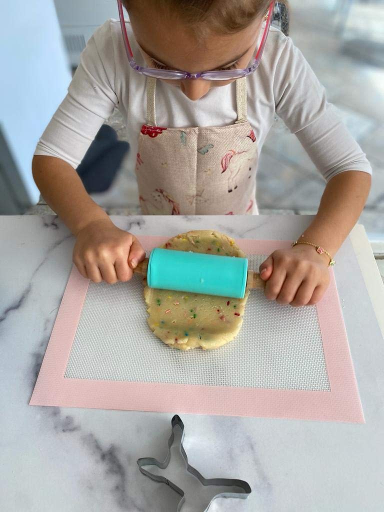Tovla Jr. Kids Baking Gift Set with Storage Case – Unicorn Kitchen Kit for Cookies & Decorating