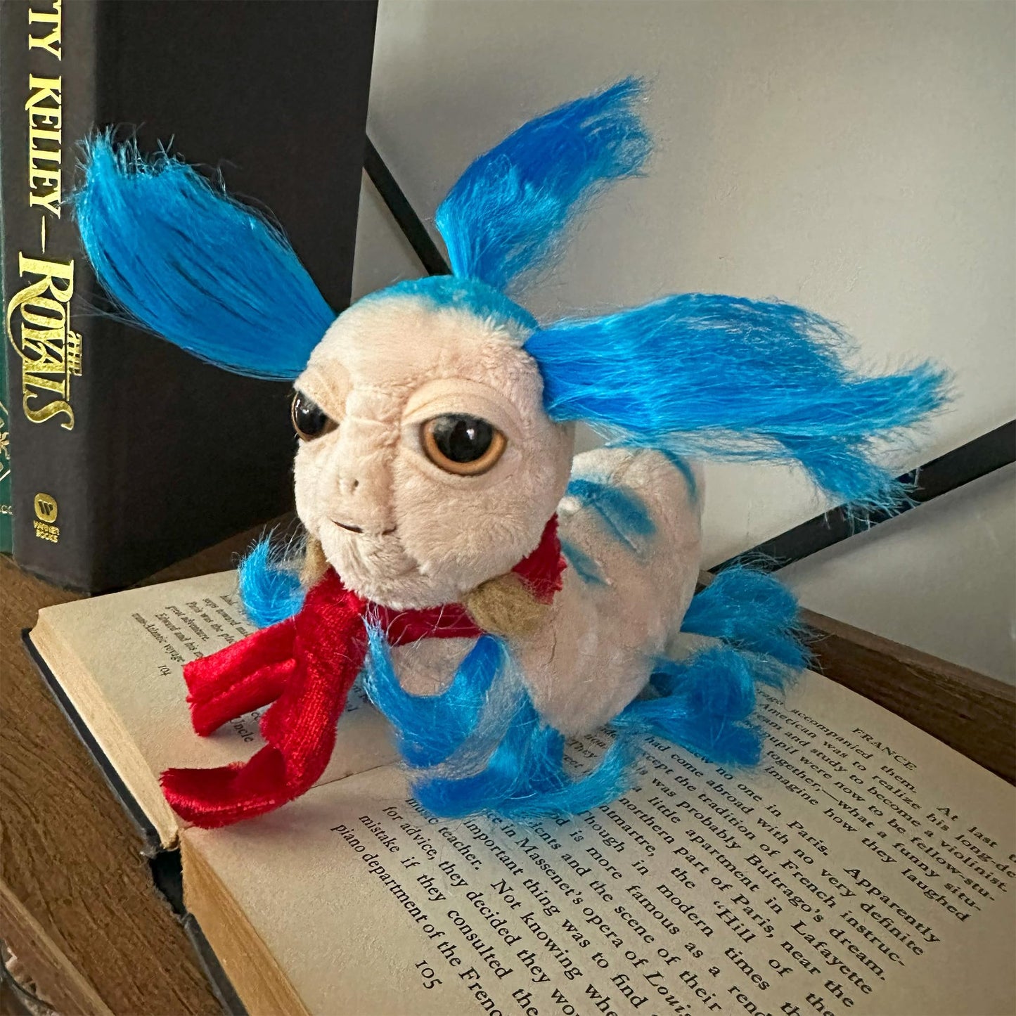 Toy Vault Labyrinth Mini Worm Plush – William the Worm (Officially Licensed)