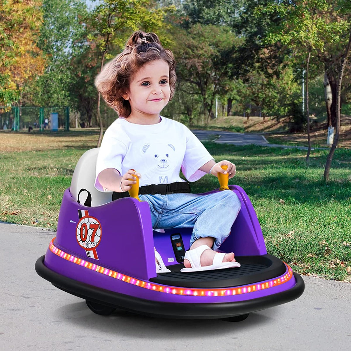 Kids Ride-On Bumper Car with Colorful Flashing Lights and Music-Green