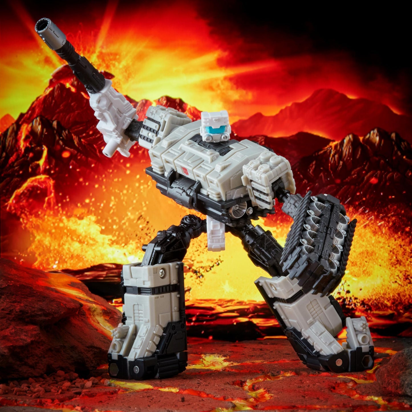 Transformers Generations War for Cybertron Kingdom Deluxe Slammer – 5.5-Inch Autobot Action Figure (WFC-K33)