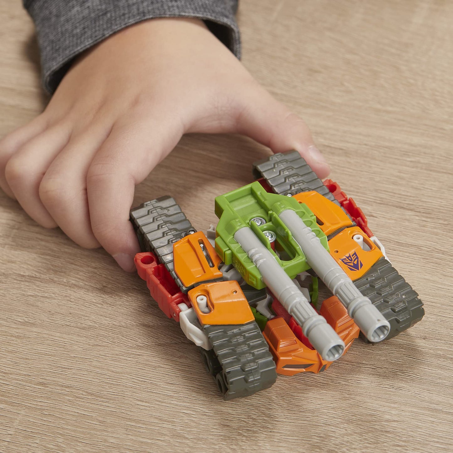 Transformers Bumblebee Cyberverse Adventures: 1-Step Bludgeon Action Figure, Whirlwind Slash Move, 4.25-Inch