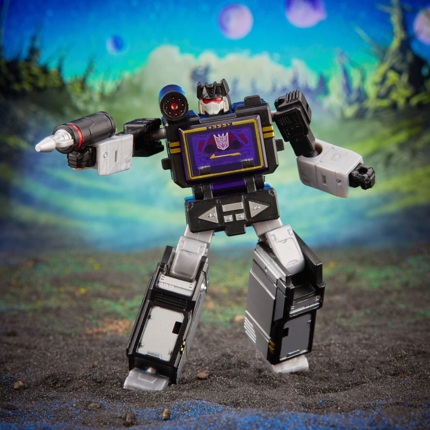Transformers Legacy Evolution Core Soundblaster Toy - 3.5-inch Action Figure