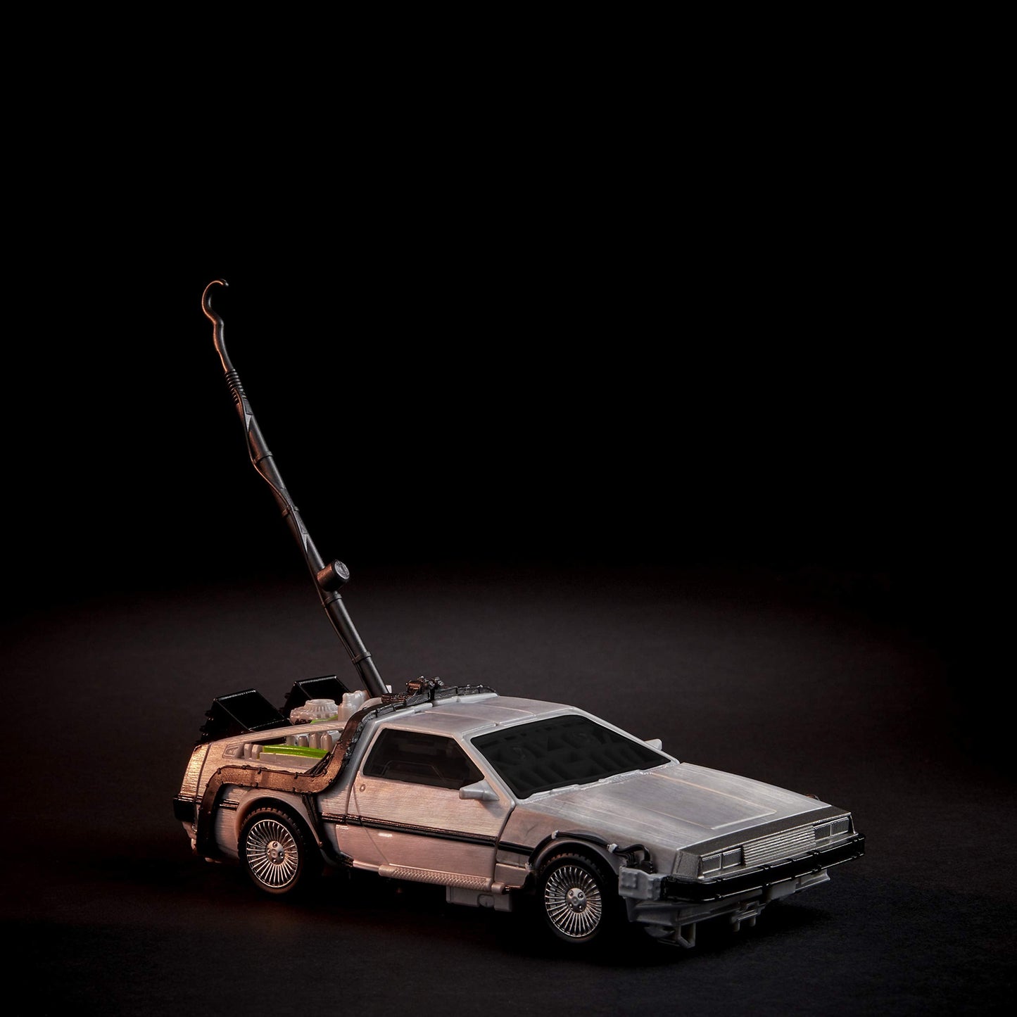 Transformers Gigawatt Back to The Future 35 Edition – 5.5-Inch Figure | Generations Collaborative