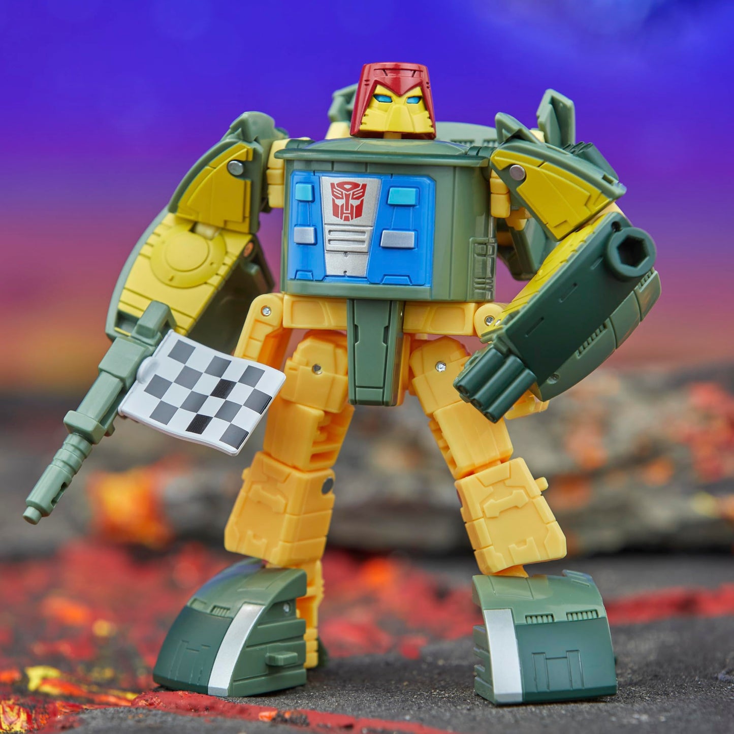 Transformers Legacy Deluxe Autobot Cosmos — 5.5-Inch Converting Action Figure (8+)