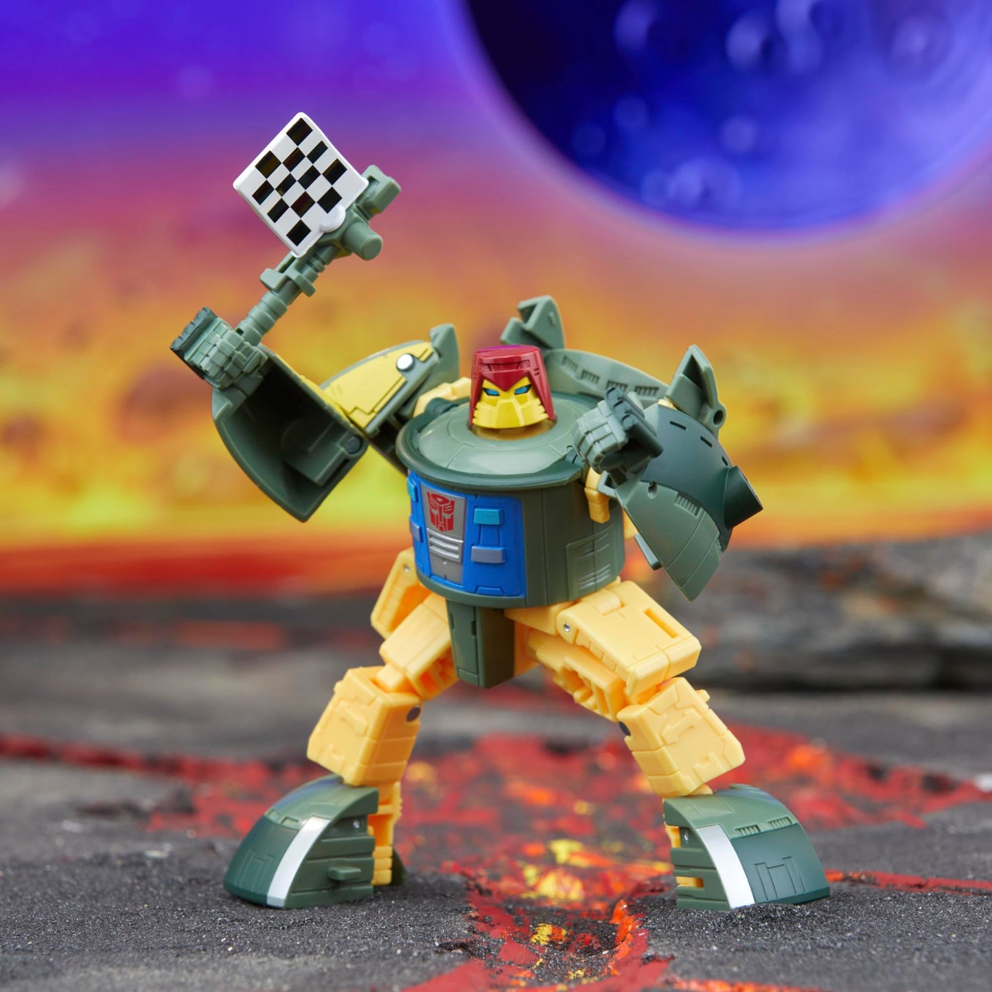 Transformers Legacy Deluxe Autobot Cosmos — 5.5-Inch Converting Action Figure (8+)
