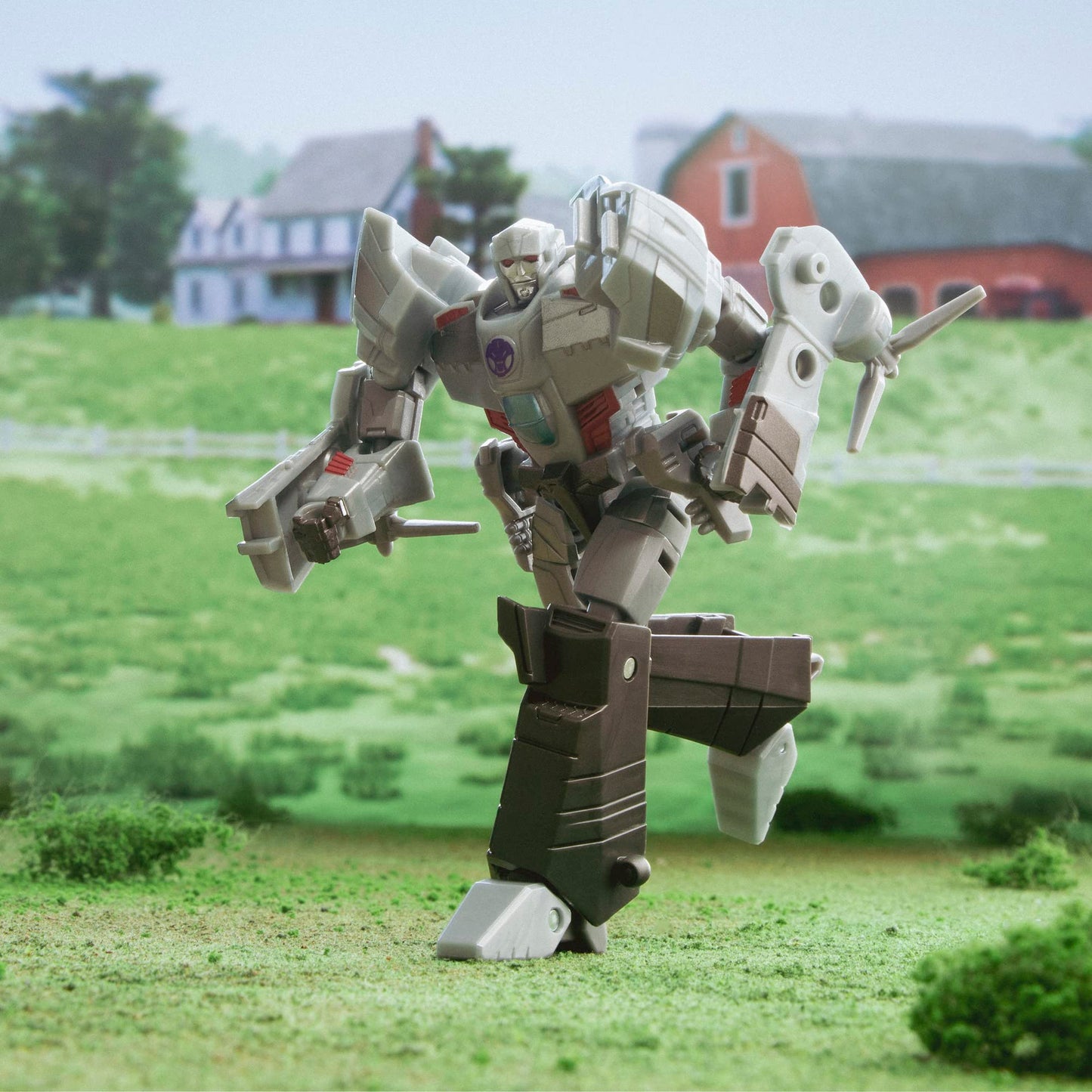 Transformers EarthSpark Megatron Deluxe 12.5 cm Figure — 2-in-1 Robot to Aircraft, Build-a-Figure