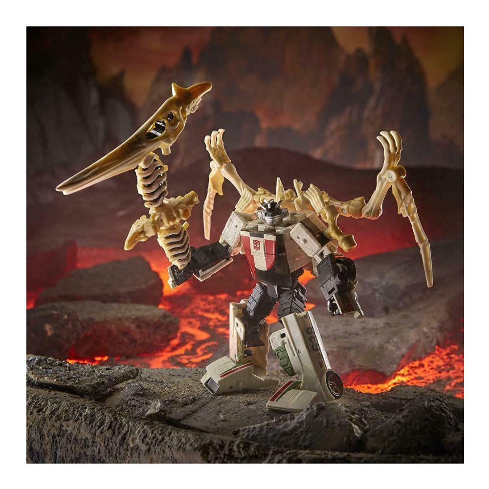 Transformers Generations War for Cybertron Kingdom Deluxe Wheeljack WFC-K24 – 5.5-Inch Action Figure
