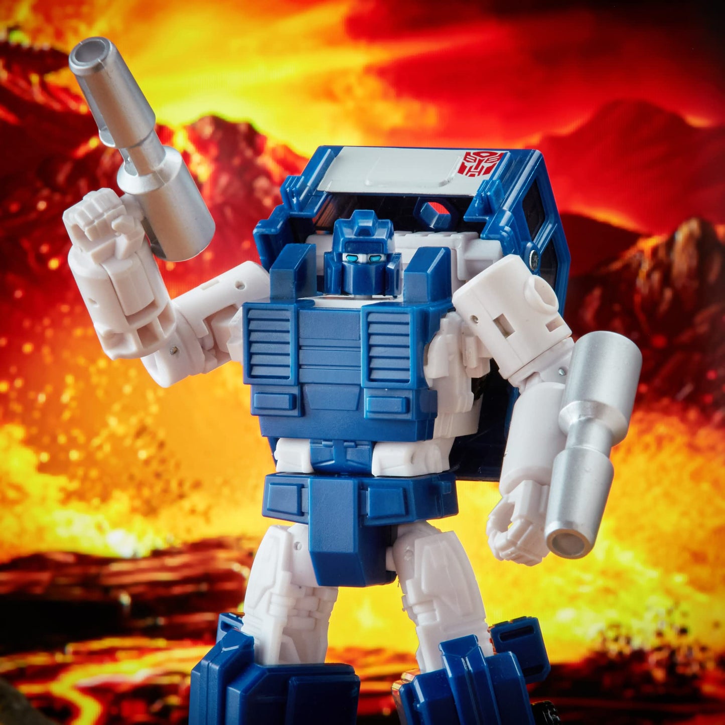Transformers Generations War for Cybertron Kingdom Deluxe WFC-K32 Autobot Pipes Action Figure – 5.5-Inch