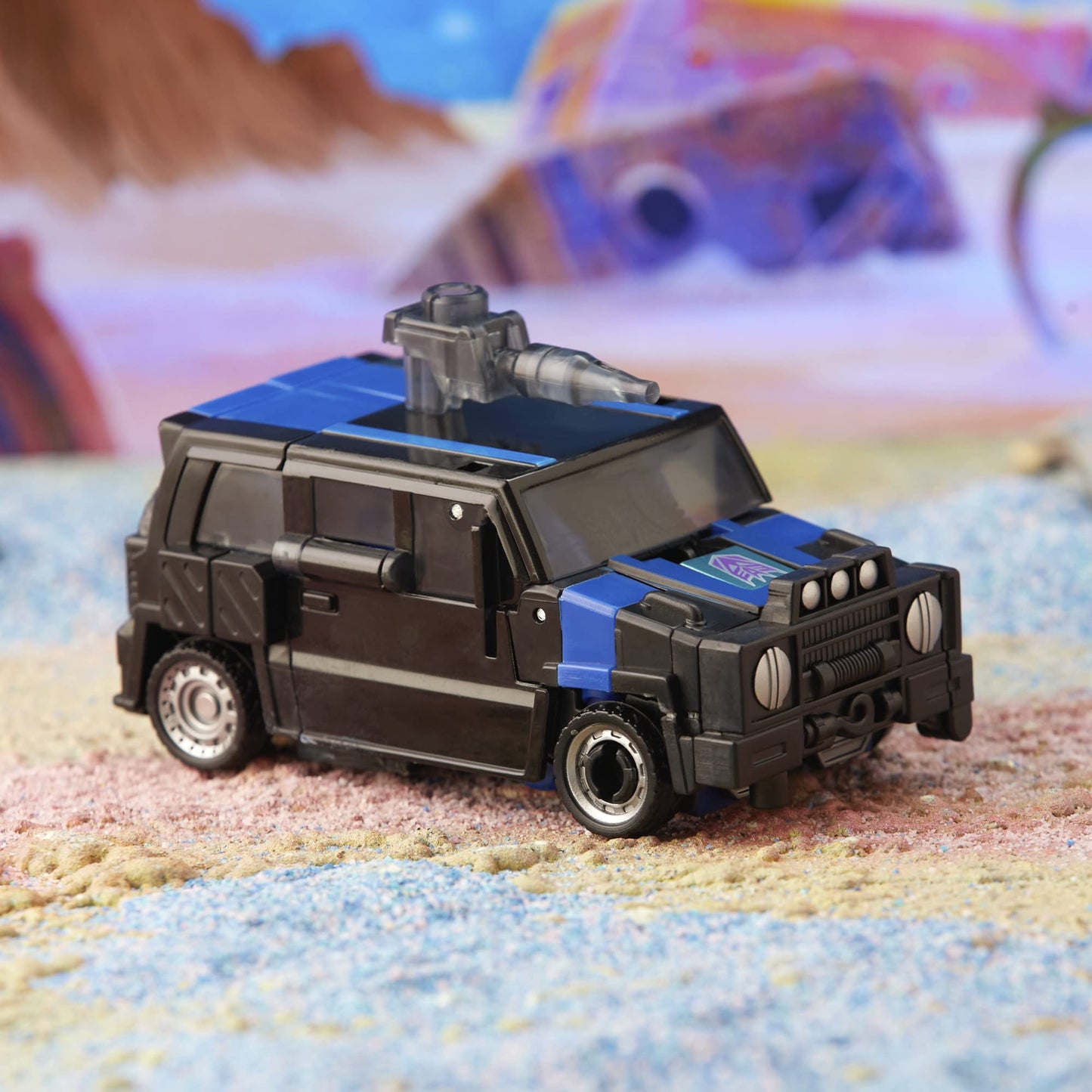 Transformers Legacy Deluxe Crankcase Figure – 5.5-Inch Action Toy for Ages 8+