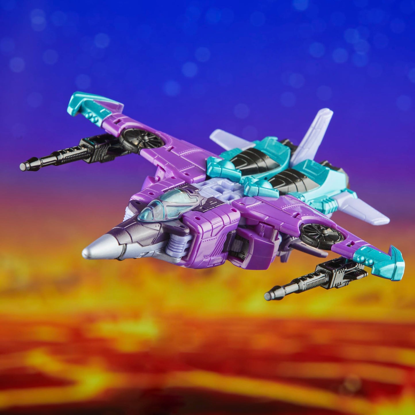 Transformers Legacy United Slipstream Deluxe – 5.5-Inch Cyberverse Figure
