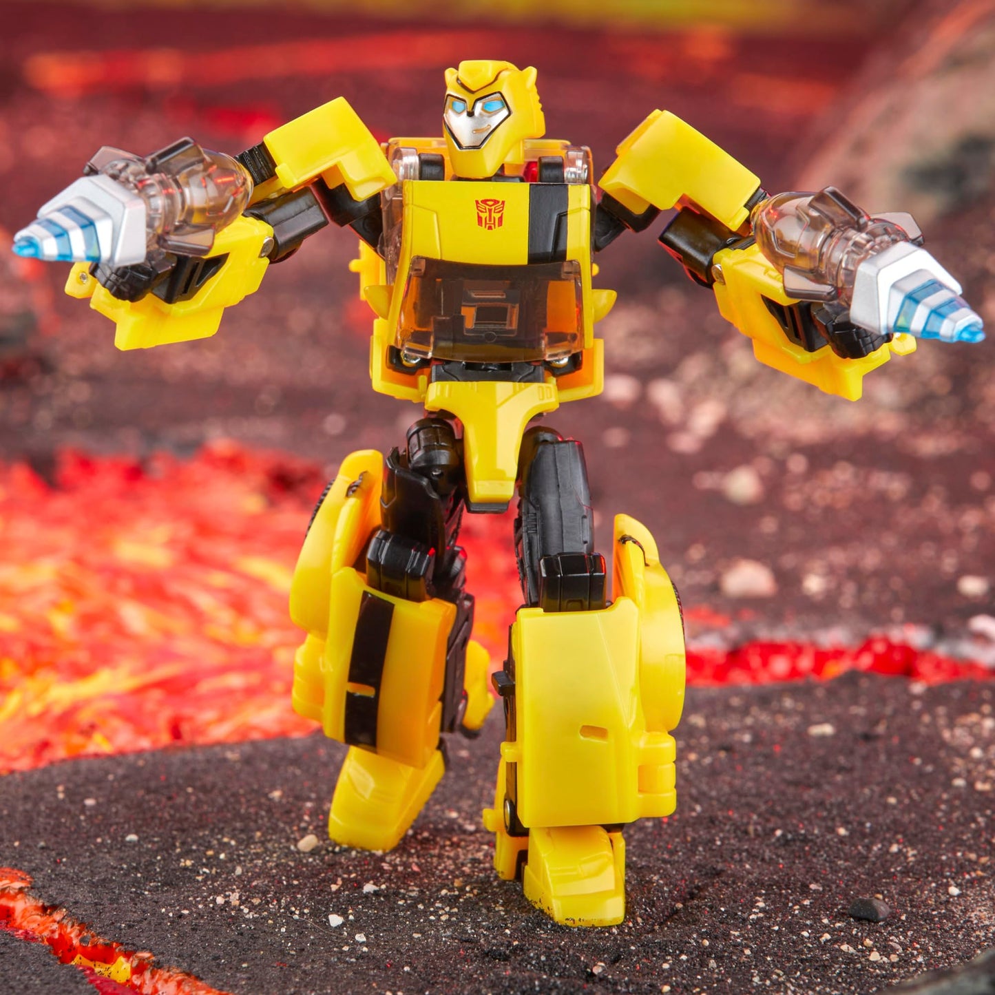 Transformers Legacy United Deluxe Bumblebee – Animated Universe 5.5-Inch Action Figure, 22-Step Conversion