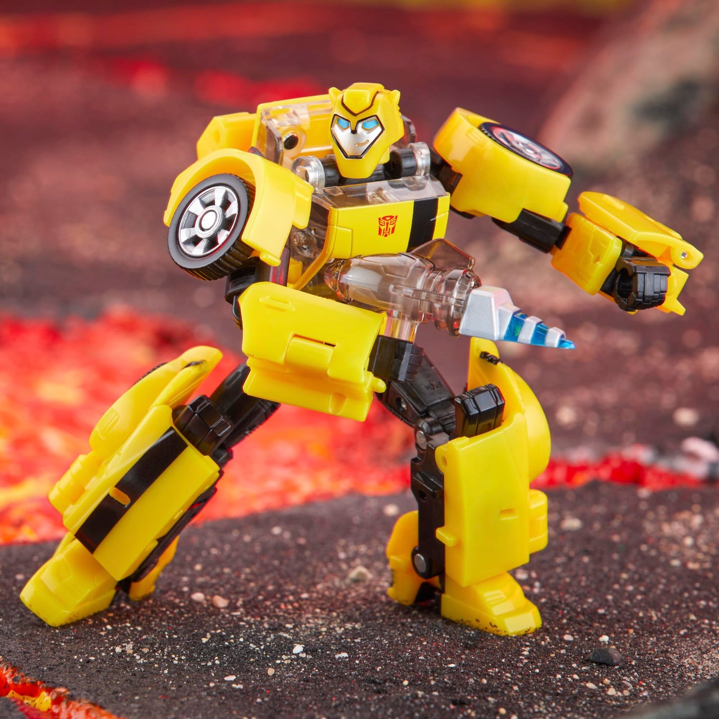 Transformers Legacy United Deluxe Bumblebee – Animated Universe 5.5-Inch Action Figure, 22-Step Conversion