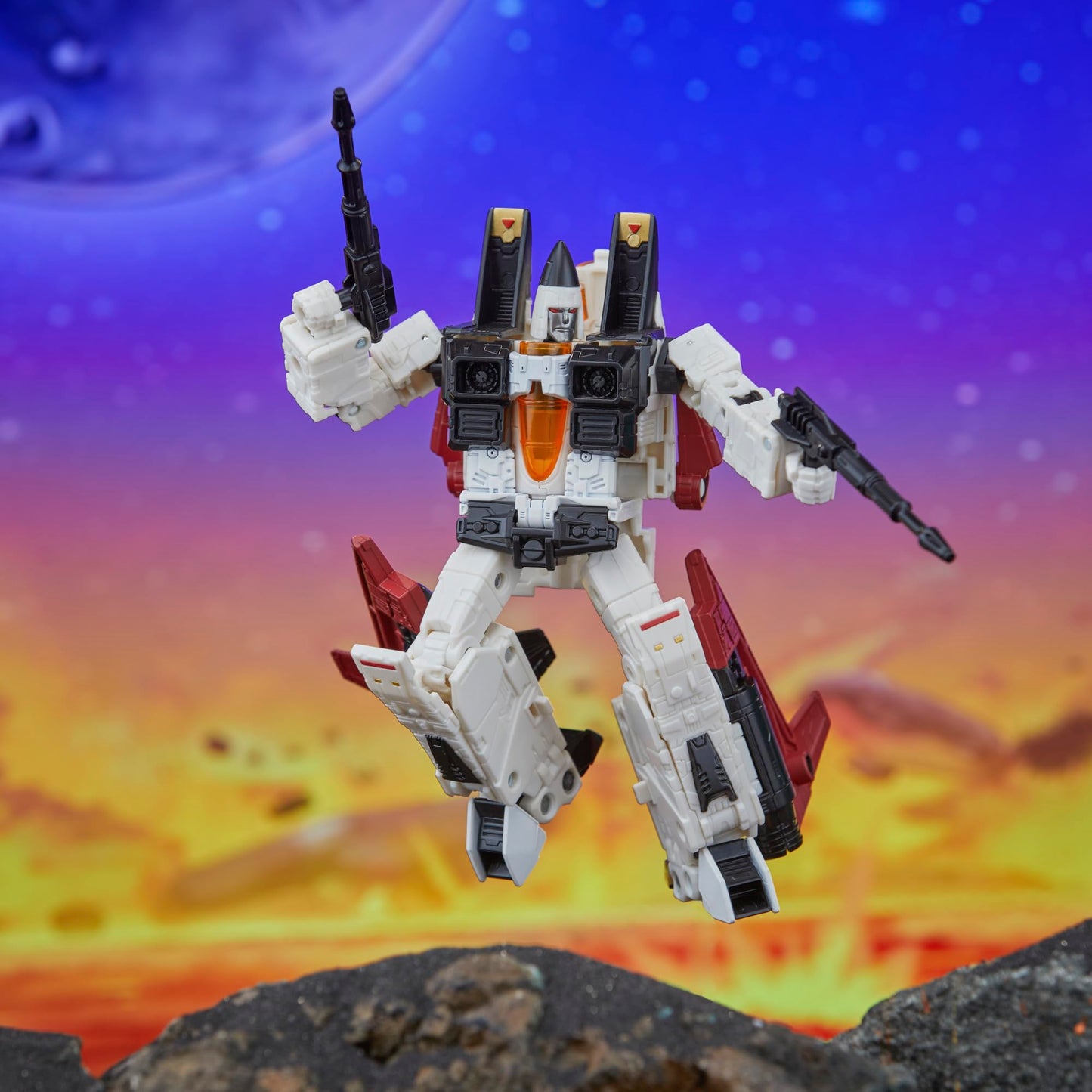 Transformers Legacy United Ramjet – 7-Inch Voyager Class G1 Universe, 23-Step Conversion