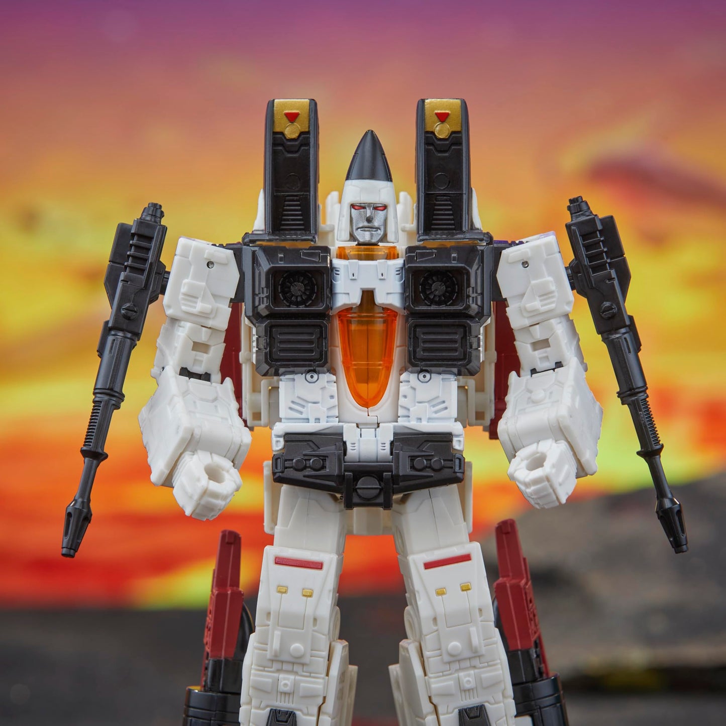 Transformers Legacy United Ramjet – 7-Inch Voyager Class G1 Universe, 23-Step Conversion