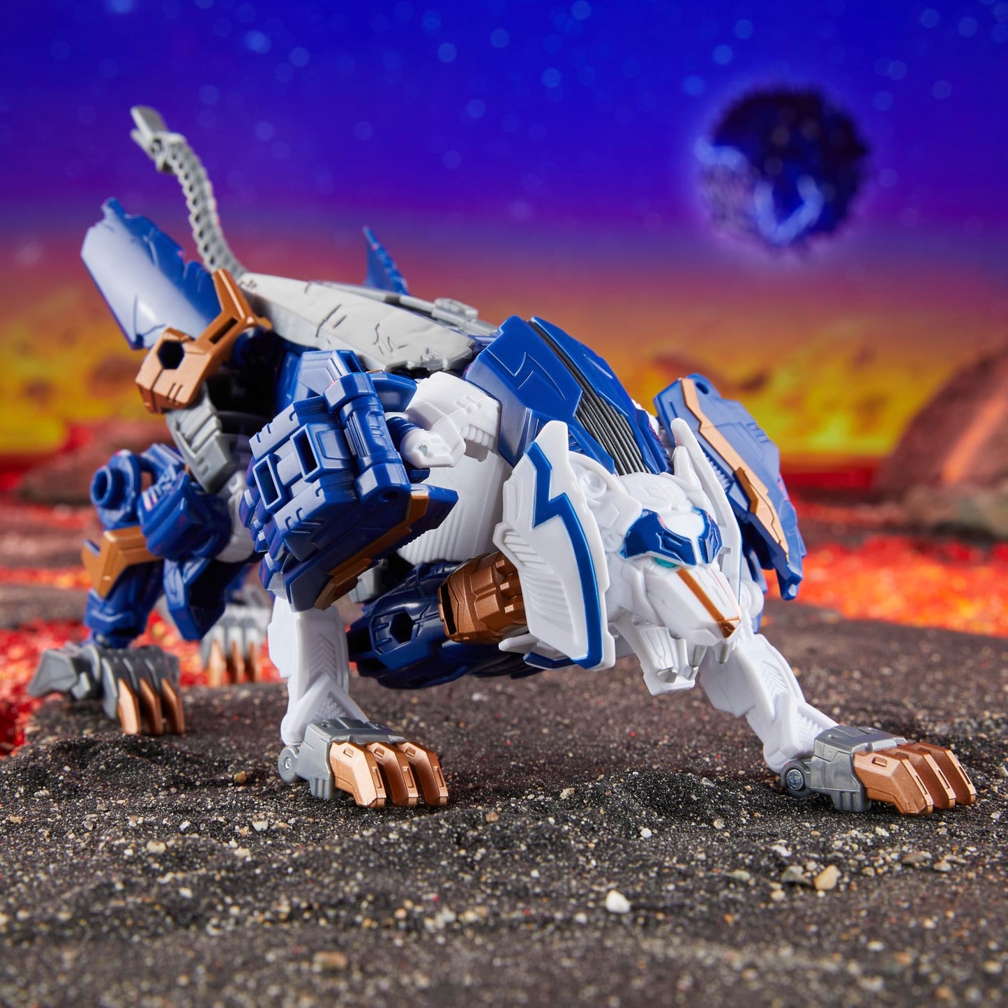 Transformers Legacy United Thundertron – 7-Inch Voyager-Scale Converting Figure (8+), Robot to Cybertronian Lion