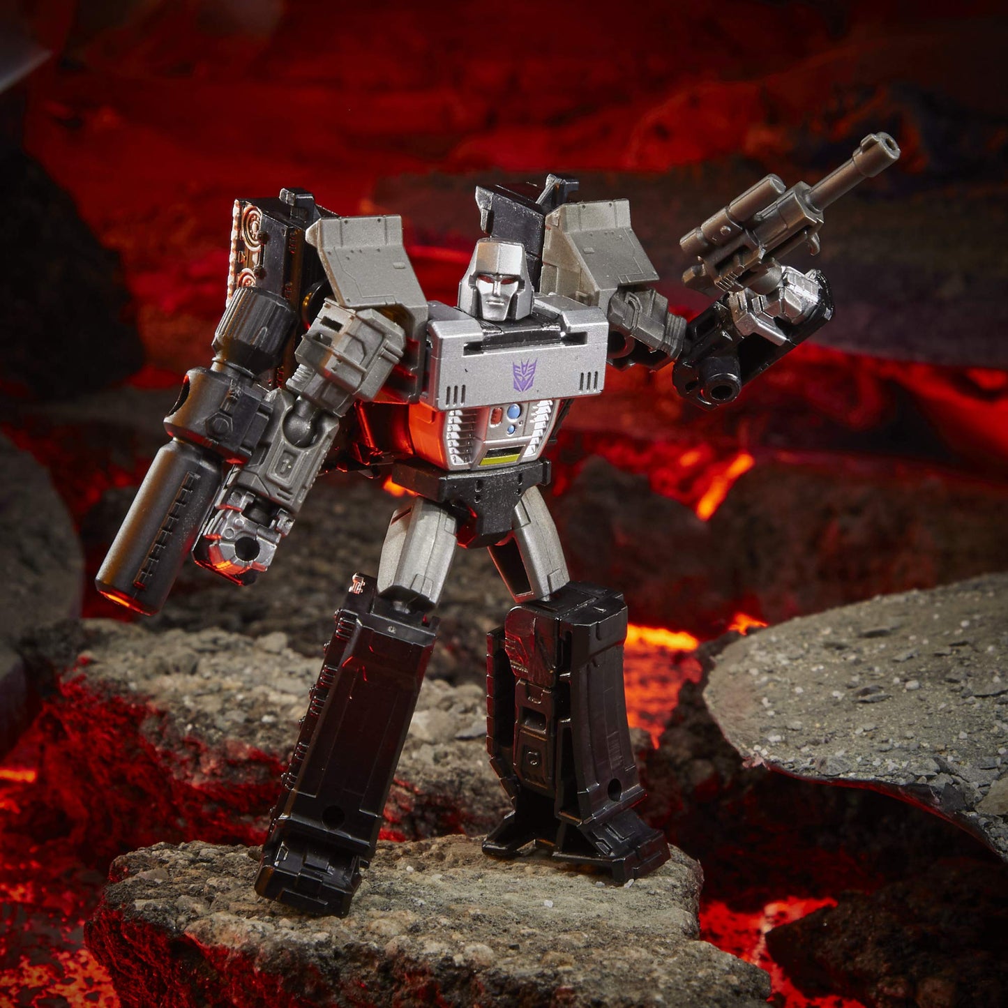 Transformers Kingdom Core Class WFC-K13 Megatron 3.5-Inch Action Figure – Collectible Toy (Ages 8+)