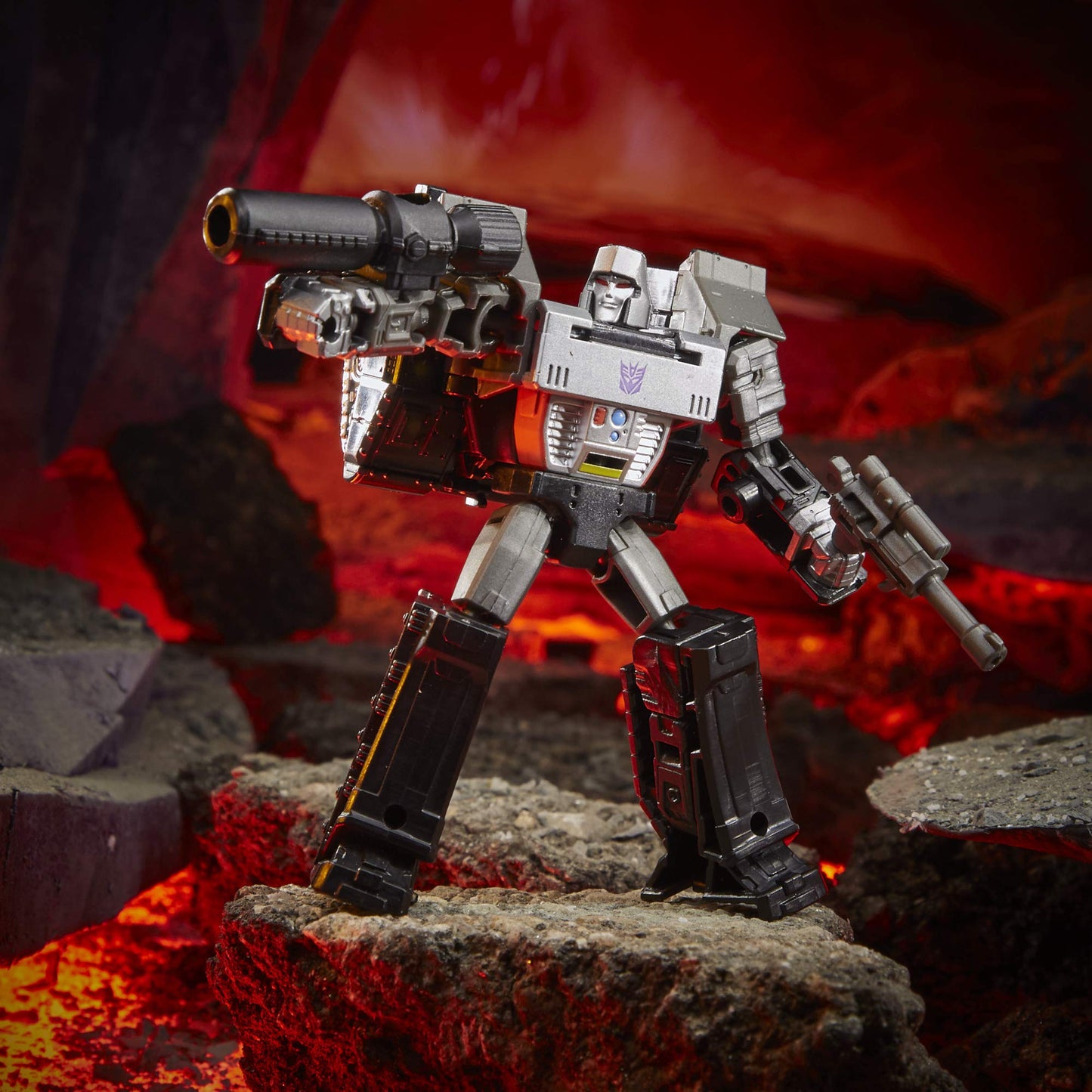 Transformers Kingdom Core Class WFC-K13 Megatron 3.5-Inch Action Figure – Collectible Toy (Ages 8+)