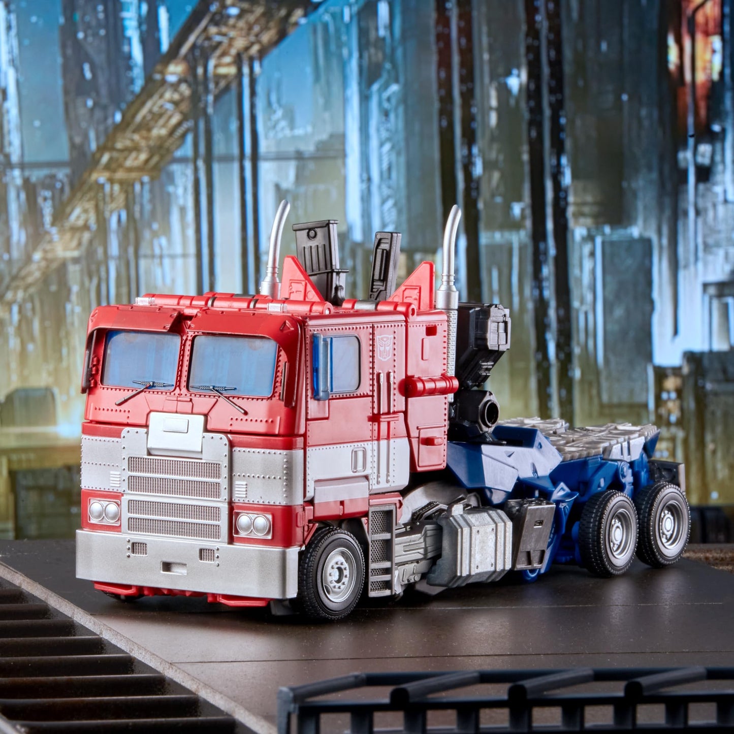 Transformers Movie Masterpiece Series MPM-12 Optimus Prime Figure | 11-Inch Collectible from Bumblebee Movie