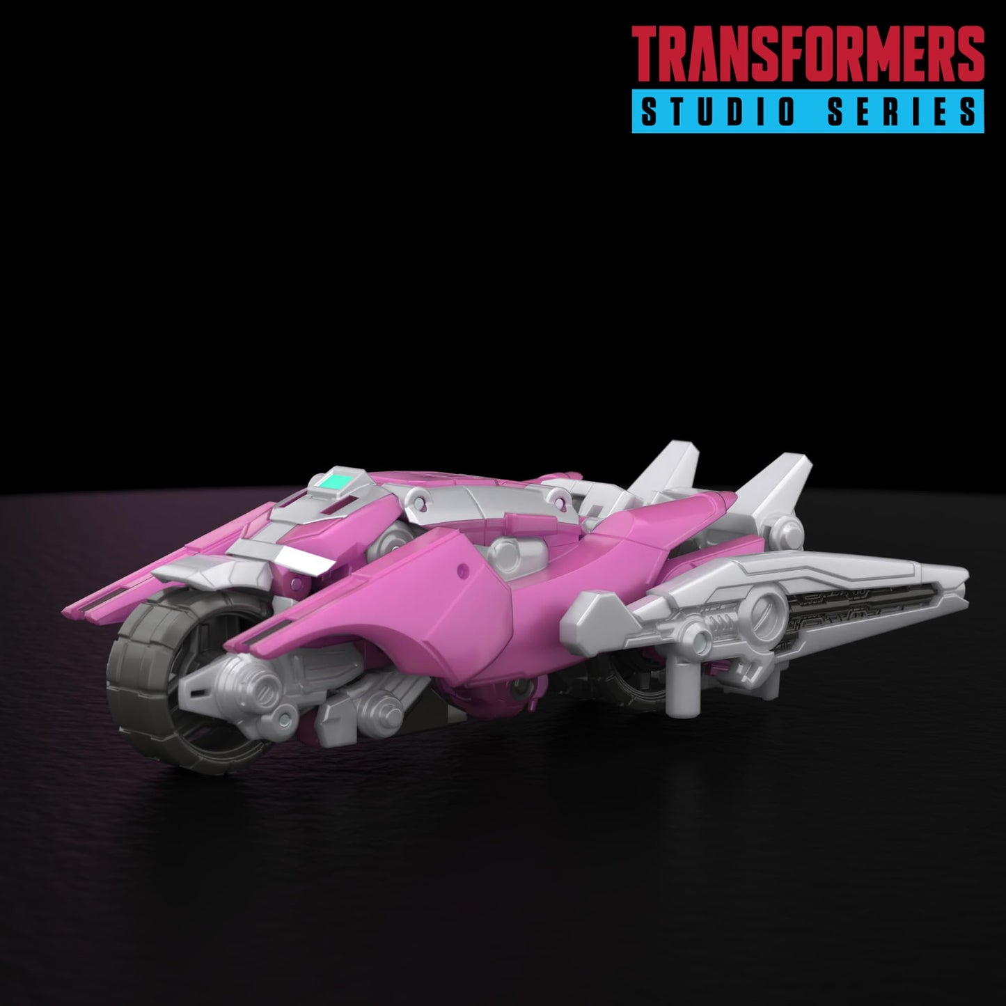 Transformers Studio Series Deluxe Class One Elita-1 – 4.5-Inch Converting Action Figure