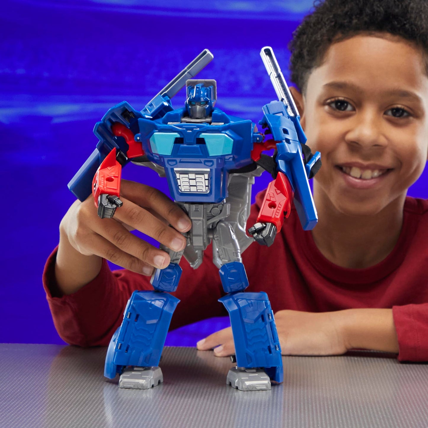 Transformers One 2-in-1 Optimus Prime (Orion Pax) 9.9-Inch Robot Figure | 18-Step Robot-to-Mask Convertible Toy