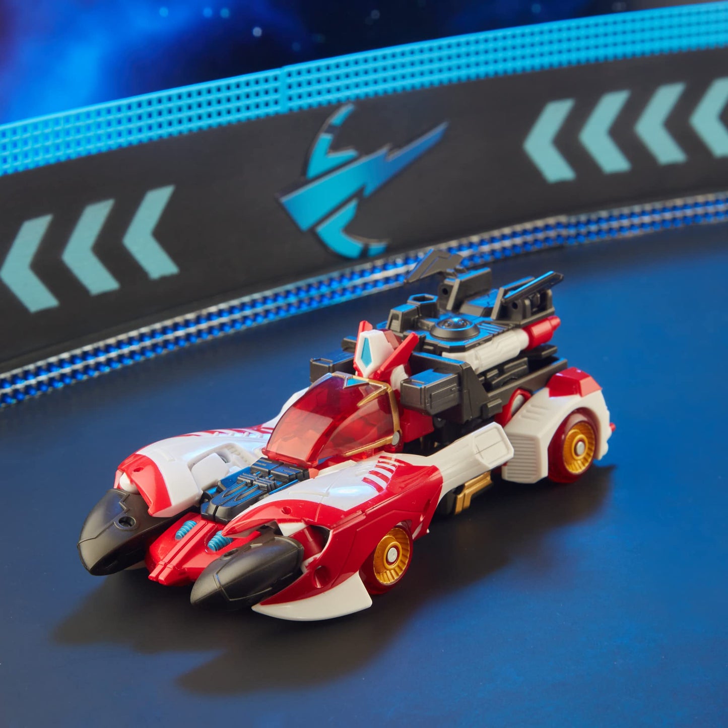 Transformers Generations Legacy Voyager Velocitron Speedia 500 Override 18 – Cybertron Universe Collection