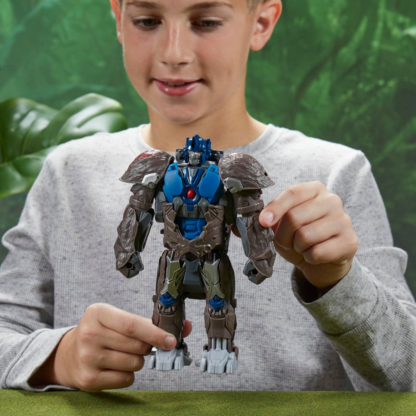 Transformers Rise of the Beasts Smash Changers: Optimus Primal 9-Inch Action Figure