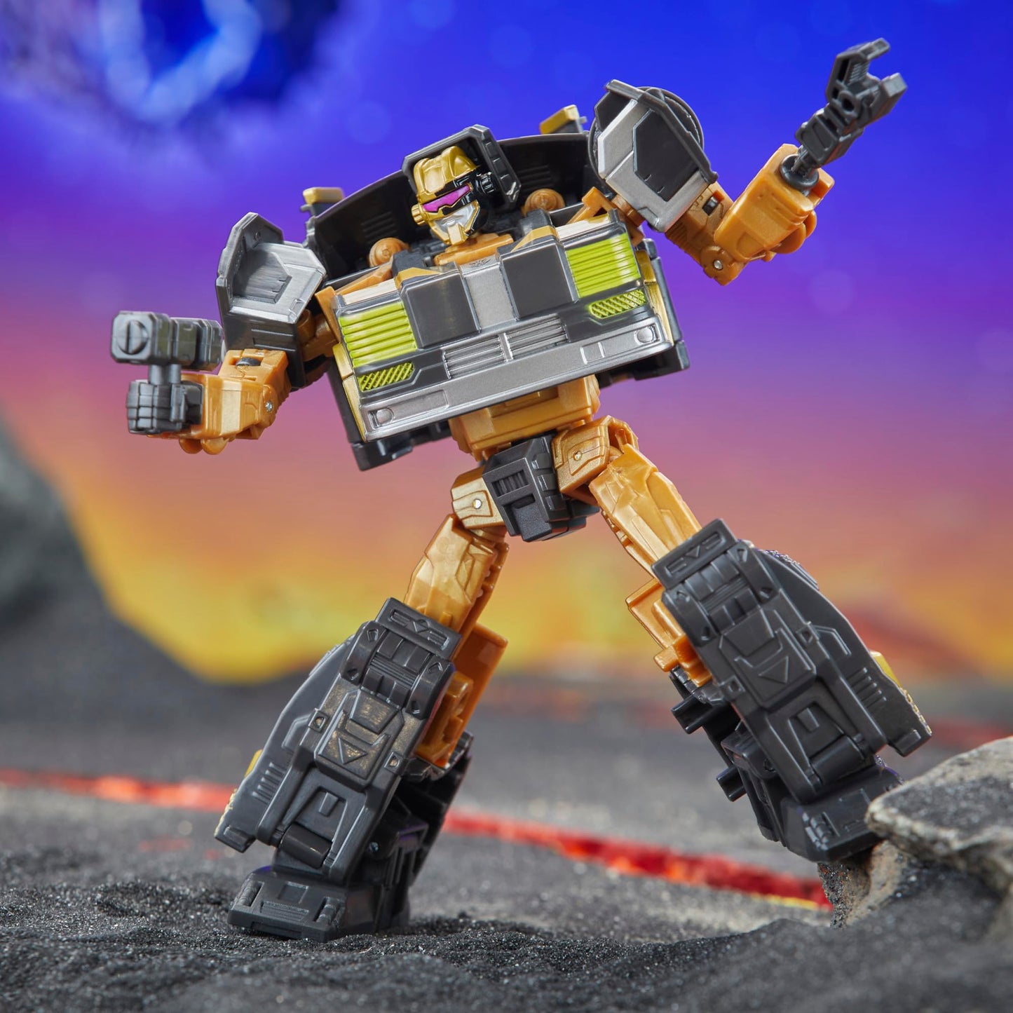 Transformers Legacy United Star Raider Cannonball – 5.5-Inch Action Figure with 14-Step Conversion