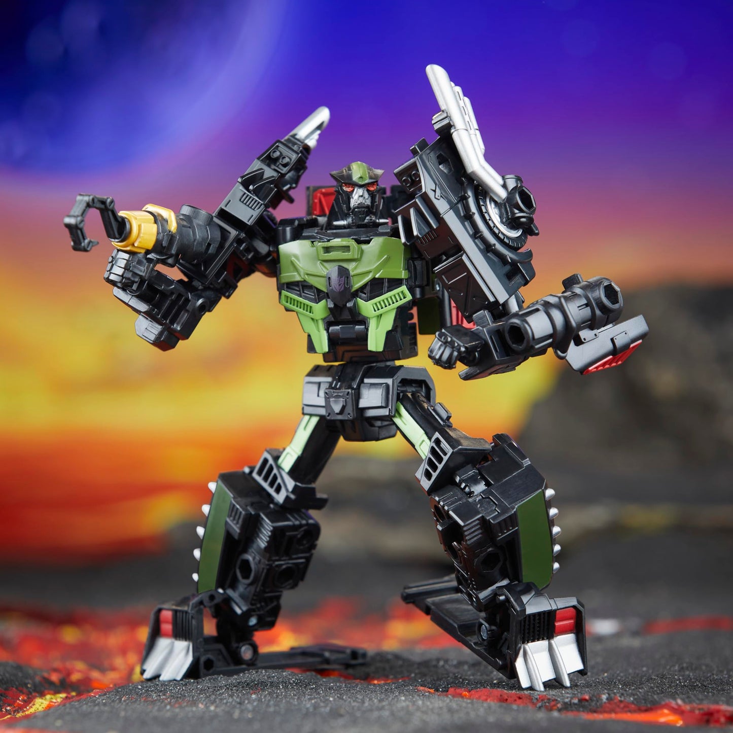 Transformers Generations Legacy United Deluxe Star Raider Lockdown – 5.5-Inch Figure