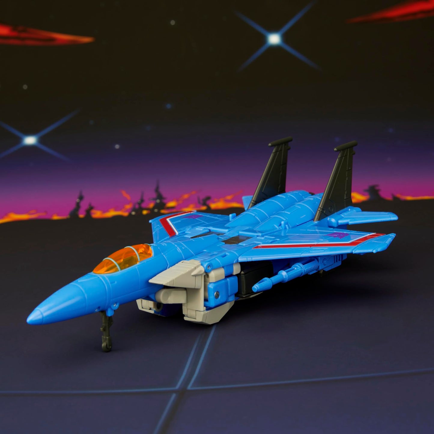 Transformers Studio Series Thundercracker Voyager Figure – 6.5-Inch, 27-Step Convert