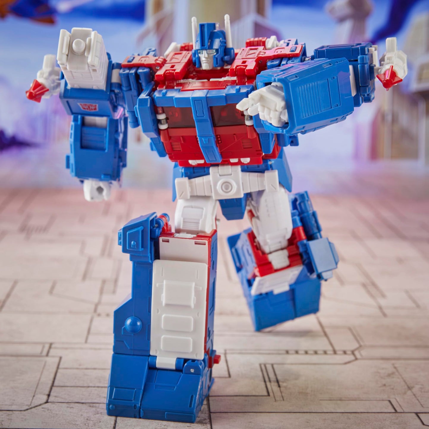 Transformers Studio Series Commander Ultra Magnus Figure 9.5-Inch – The Movie 86-21