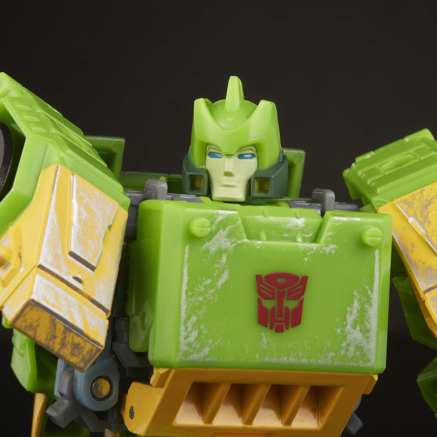 Transformers WFC-S38 Autobot Springer Voyager Figure | Siege Chapter | Generations