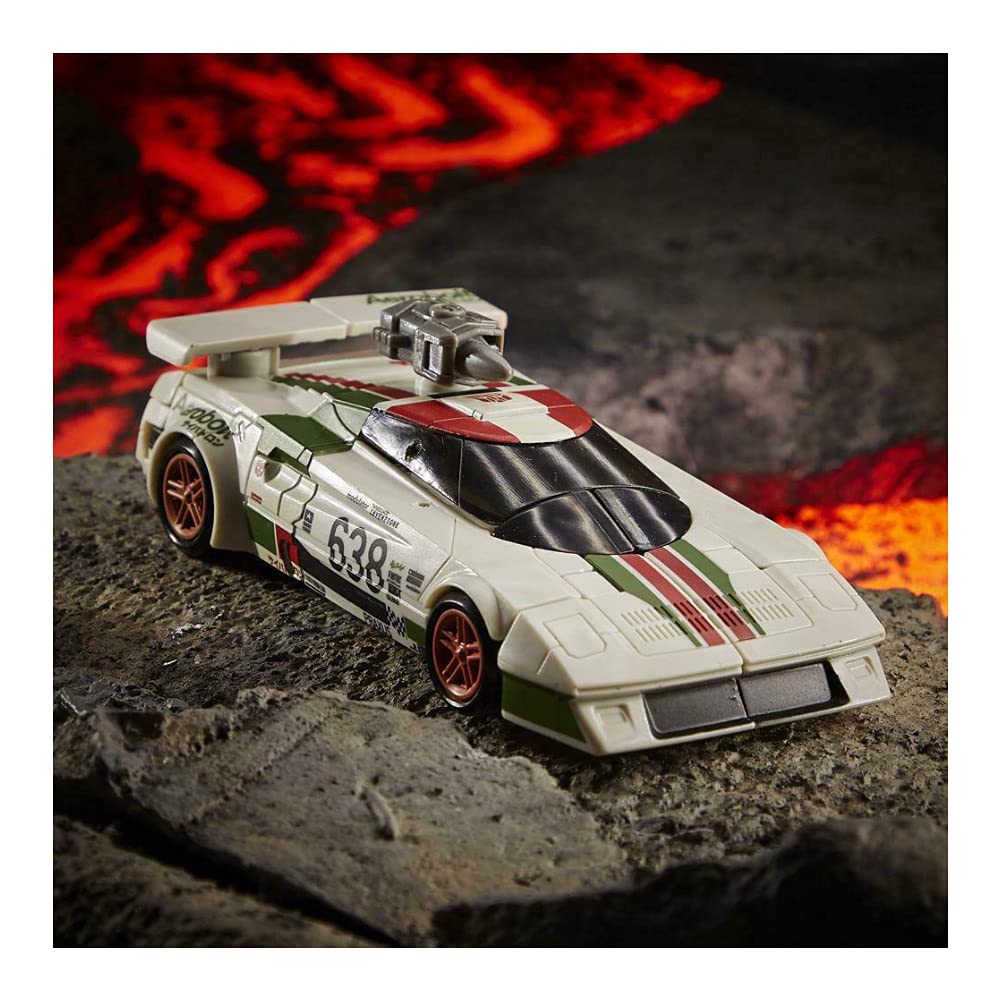 Transformers Generations War for Cybertron Kingdom Deluxe Wheeljack WFC-K24 – 5.5-Inch Action Figure