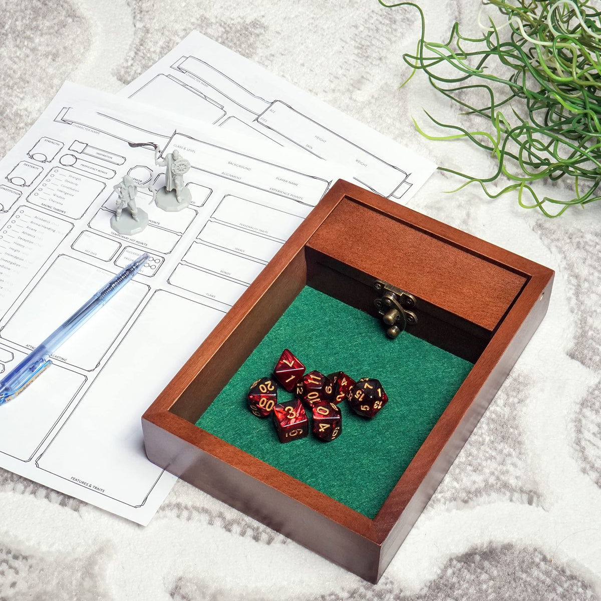 Wooden D&D Dice Tray with Storage Vault — Beech Wood, Green Felt, Metal Latch | Travel Gift