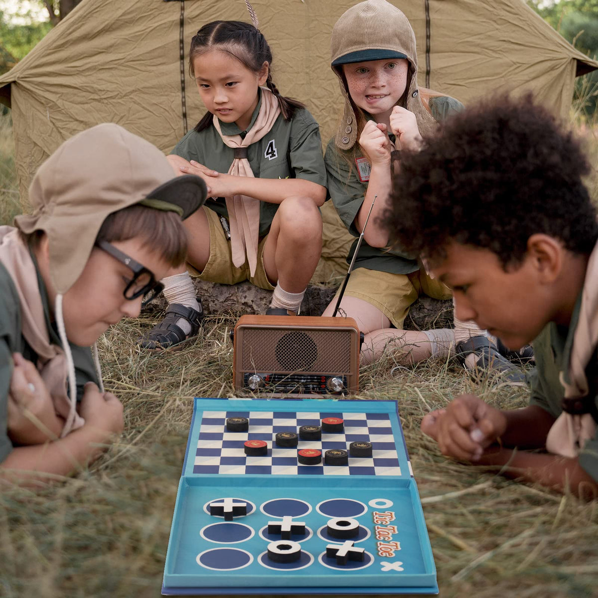 Travofun 2-in-1 Checkers & Tic-Tac-Toe – Magnetic Travel Board Game