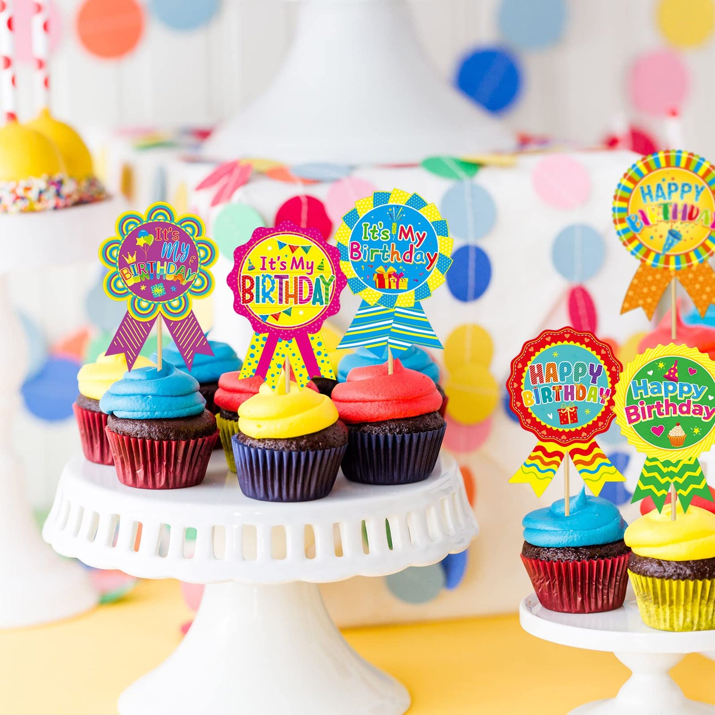 Treasure Cove Happy Birthday Stickers – 204 Pcs Birthday Badges