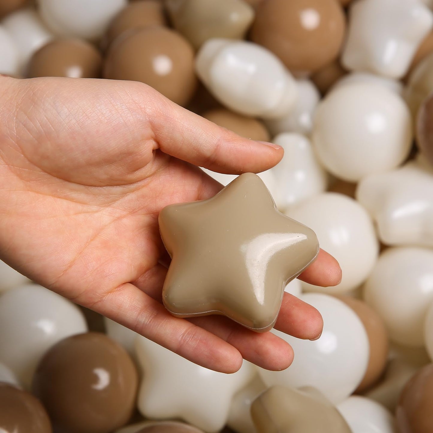 TRENDPLAY Star Ball Pit Balls - 200 Count Non-Toxic 2.2-Inch Star Shapes for Toddlers
