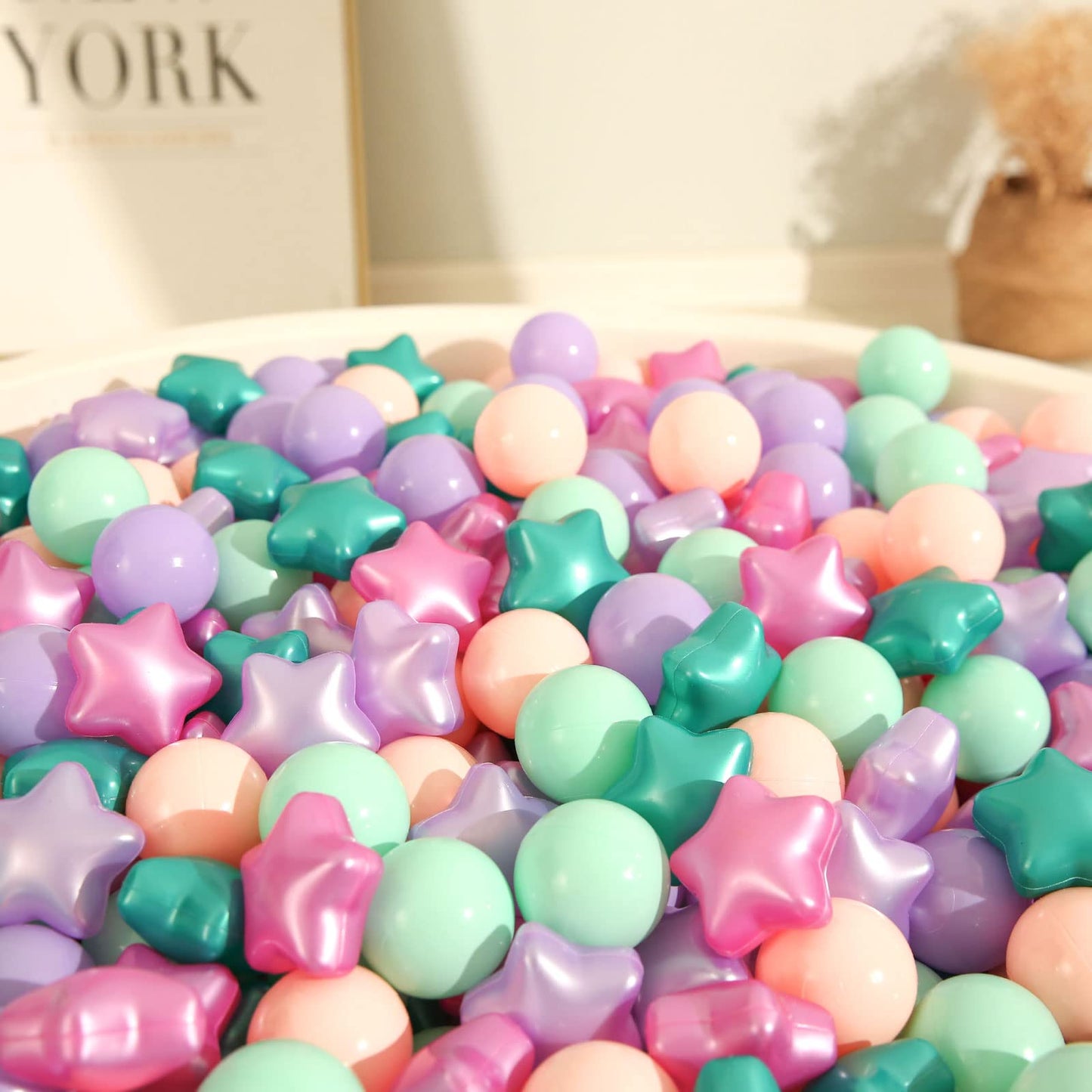 TRENDPLAY Star Ball Pit Balls for Toddlers – 100 Non-Toxic 2.15-Inch Star Balls (Green & Purple)