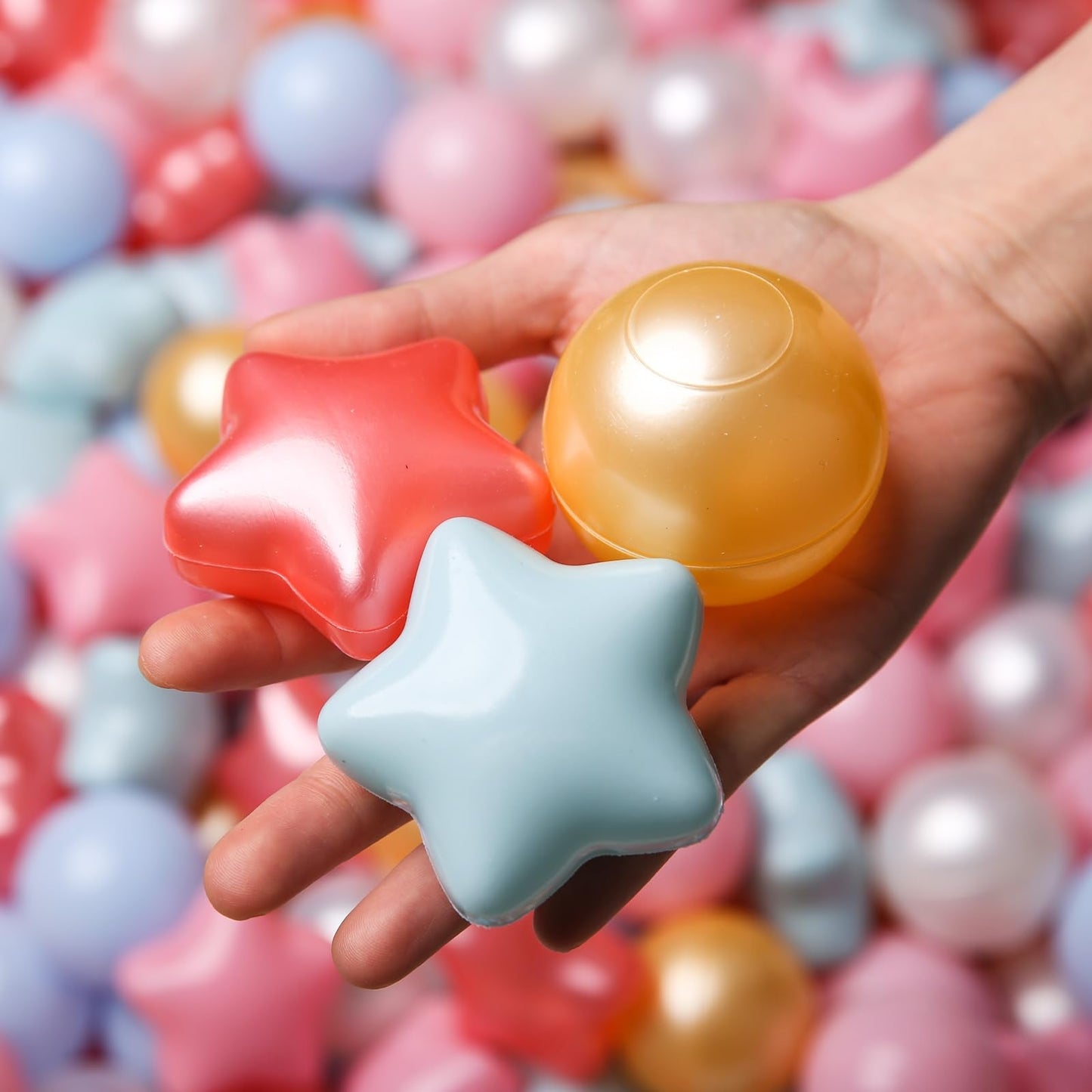 TRENDPLAY Star Ball Pit Balls for Toddlers – 200-Count Non-Toxic Star Balls in Pearl Red/Blue/Pink/Gold